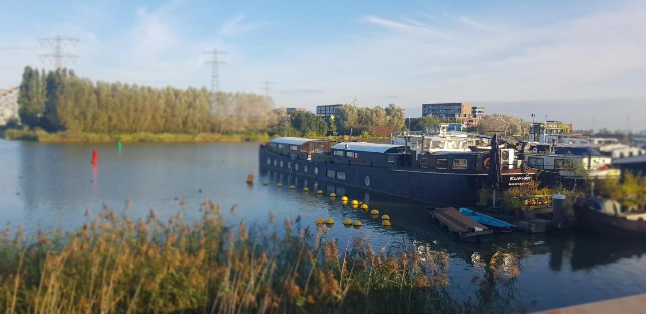 阿姆斯特丹 Euphrate Houseboat酒店 外观 照片
